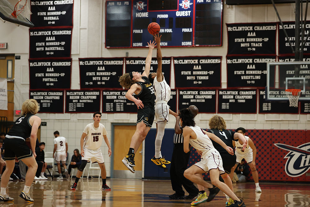 Gilbert vs Hamilton Tip-off